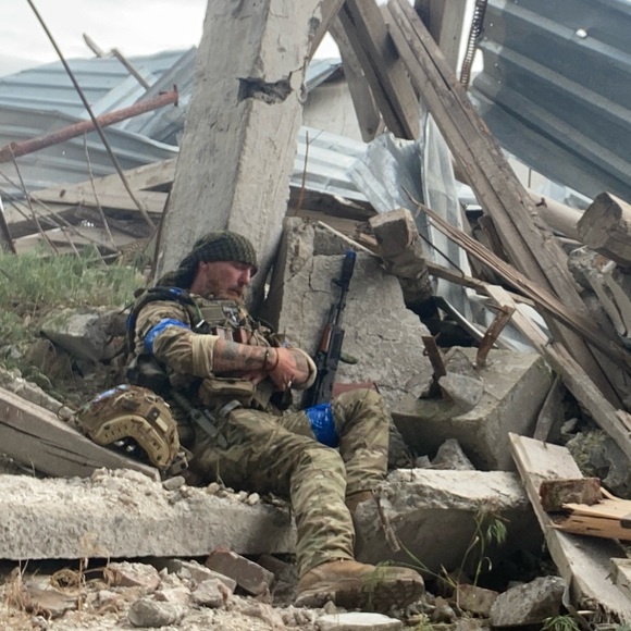 Meet your Posher, Daniel - Picture 10 of 15